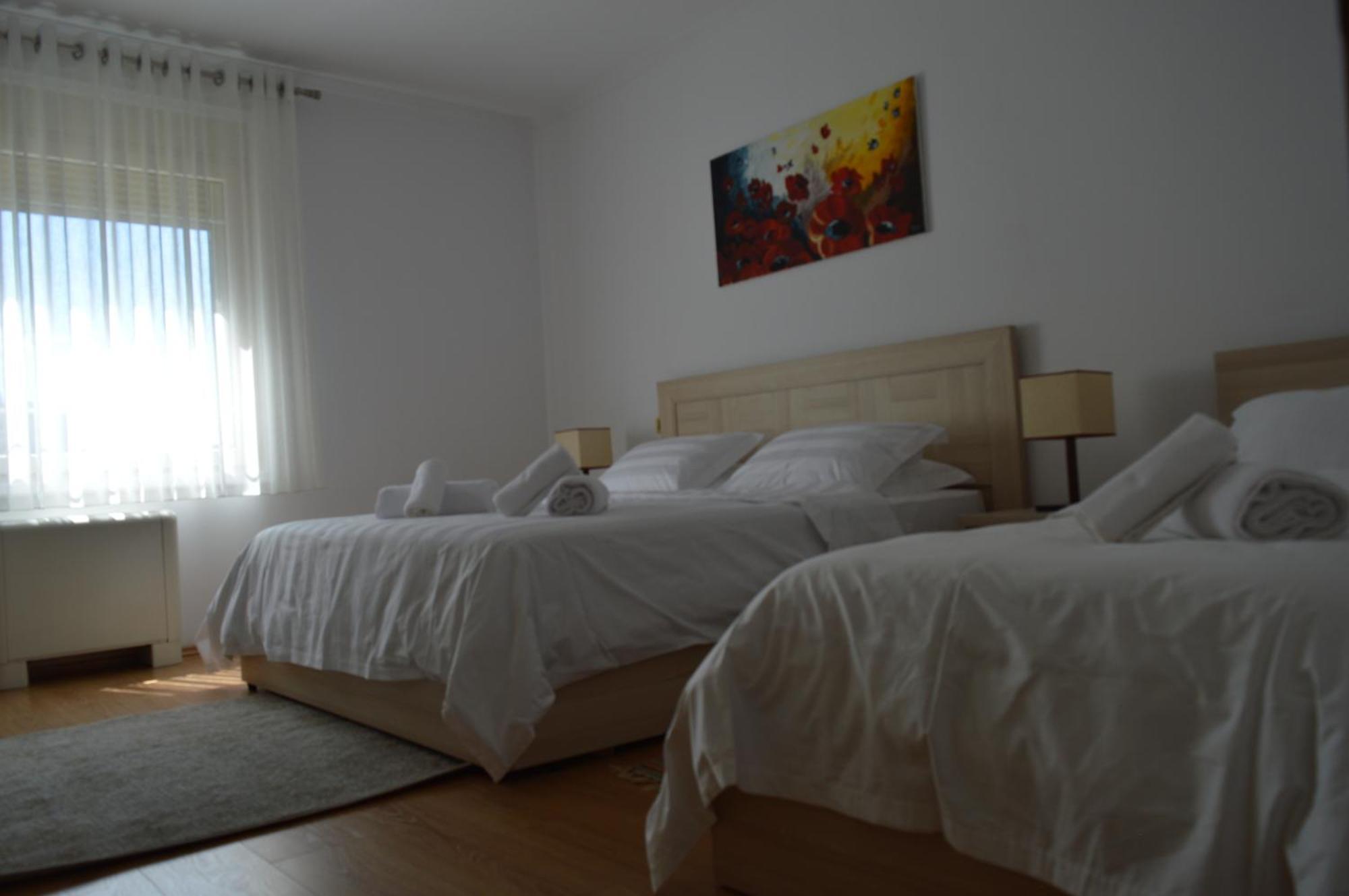 Noor Apartments Tirana Esterno foto