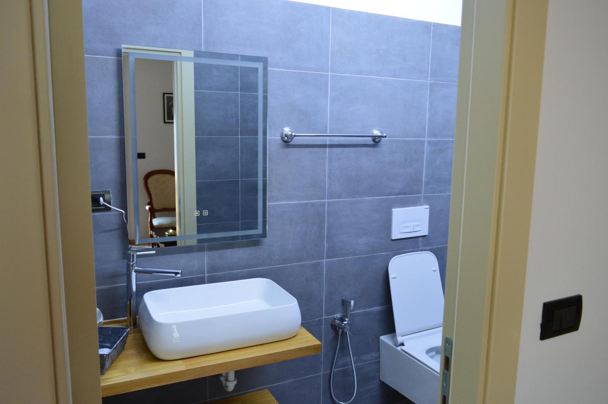 Noor Apartments Tirana Esterno foto